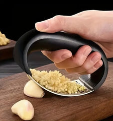Cortador de Ajo por Prensado de Acero Inoxidable - Herramienta de Cocina Profesional